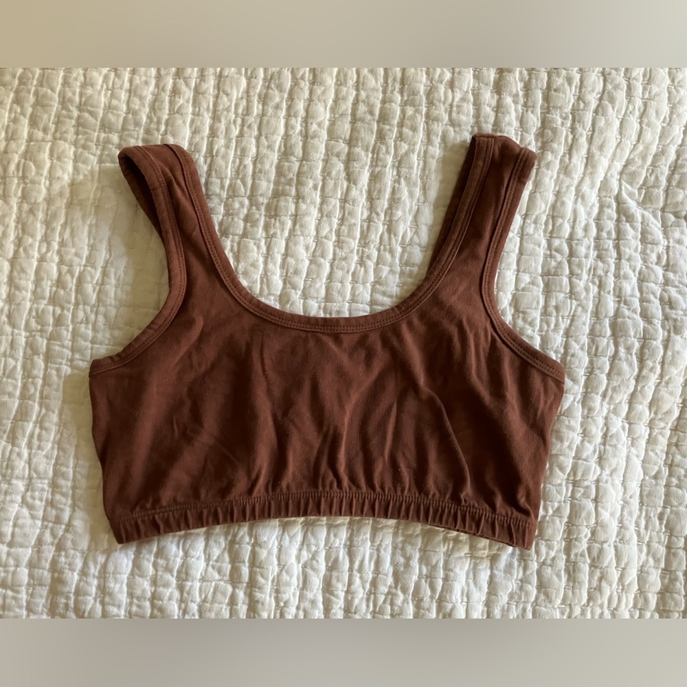 ARQ pullover bralette size medium cocoa brown
